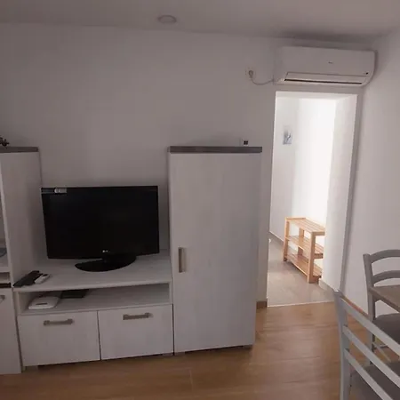 Апартаменты Apartman Zara *